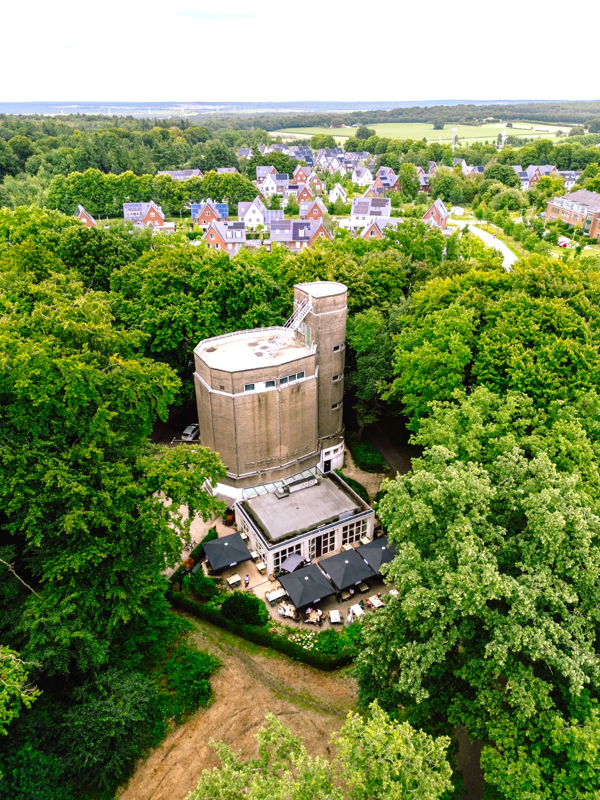 PERSBERICHT – Na verwoestende stadsbrand toont Arnhem veerkracht tijdens Open Monumentendag